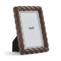 Lucia twisted wood frame 6x4 £8