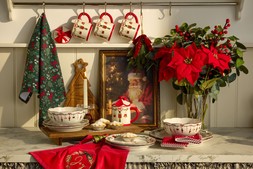 Timeless Traditions Kitchen Cameo 1
