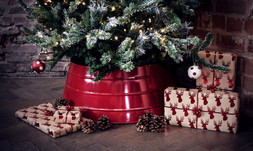 Christmas at Ivyline 2025 - METAL CHRISTMAS TREE SKIRT RED H26CM W67CM