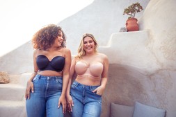 Smoothie T-Shirt Strapless Moulded Bra Latte Beige &pound;35, Smoothie T-Shirt Strapless Moulded Bra Black &pound;35 (2)