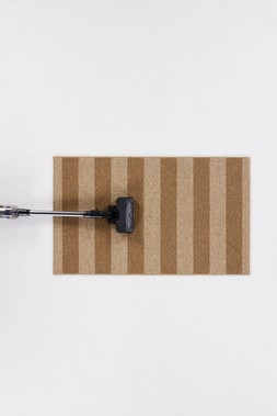 performance-weave-nolan-bold-stripe-natural-dark-natural-75x305-£235