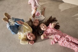 VERY - Kids AO 13