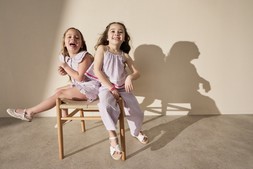 VERY - Kids AO 8