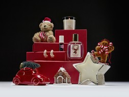M&S Mandarin, Clove & Cinnamon Room Spray £6 Benefit Benetint £22.50 M&S Star Candle £12 M&S Mandarin, Clove & Cinnamon Car Candle £10 M&S Mandarin, Clove & Cinnamon Candle £10 M&S Gingerbread Decoration £5 M&S Gingerbread House Decoration £5 M&S Spencer Bear Plush Toy £6 M&S Earrings £14