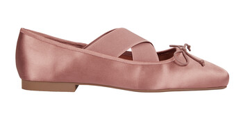 https://ww-w.prshots.co.uk/contents/archives/98/201/images/thumb350x287_auto/marks_amp-spencer_ms-satin-ballet-flat-blush-40-july_thumb.jpg
